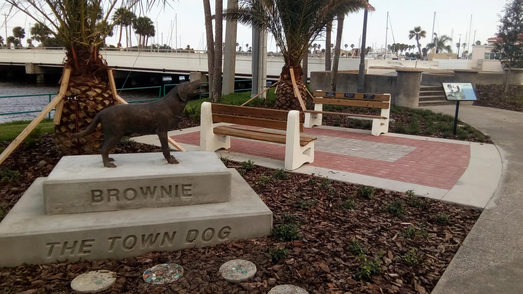 The statue and memorial of Brownie the Town Dog on the Riverfront Esplanade in downtown Daytona Beach.