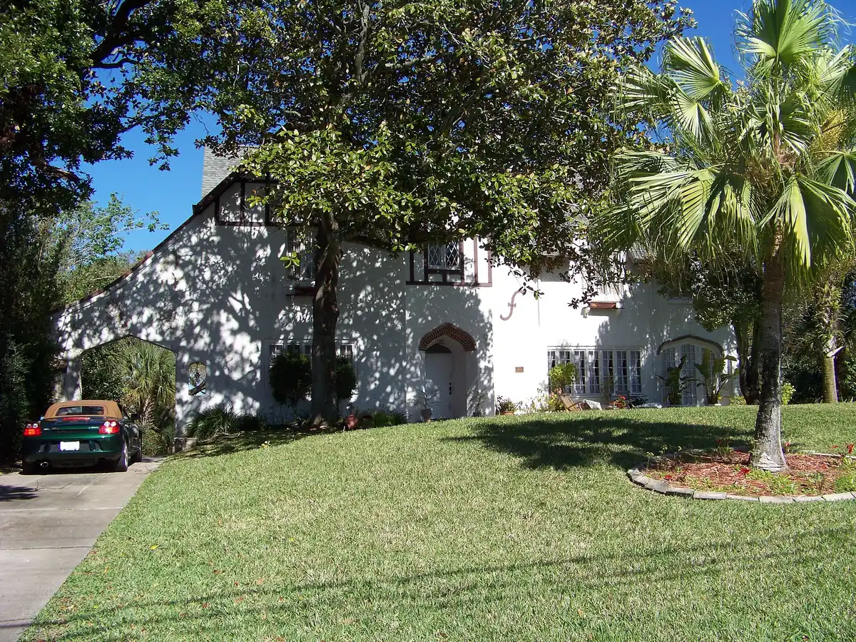 A house at 1412 N. Halifax Drive in the El Pino Parque Historic District on the north beachside of Daytona Beach.